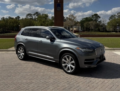 Volvo XC90 - Image 2